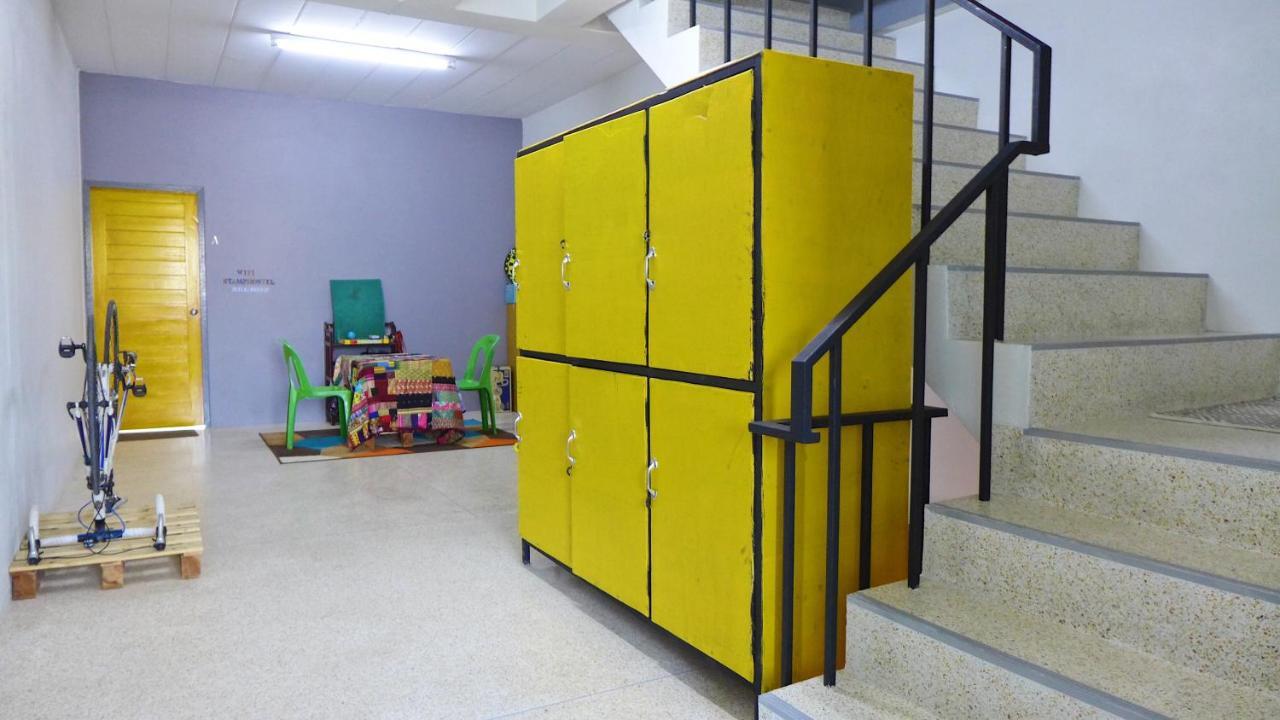 Stamp Hostel (Adults Only) Ban Yang  외부 사진