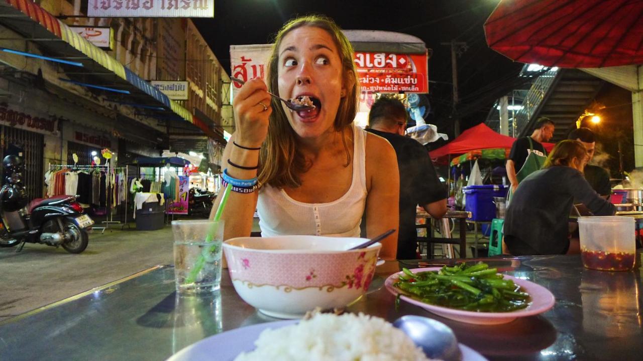 Stamp Hostel (Adults Only) Ban Yang  외부 사진