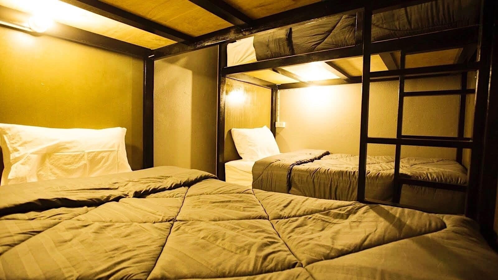 Stamp Hostel (Adults Only) Ban Yang  외부 사진