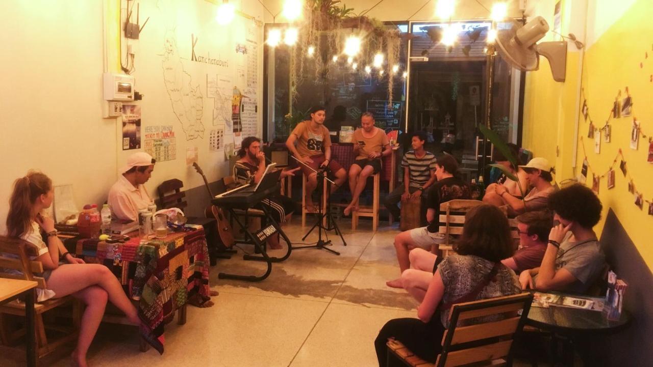 Stamp Hostel (Adults Only) Ban Yang  외부 사진
